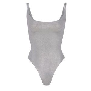 NWT FITS EVERYBODY SQUARE NECK BODYSUIT